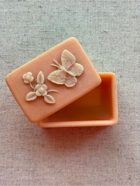 Vintage Design Gifts International Butterfly Trinket Box | Peach Alabaster Style